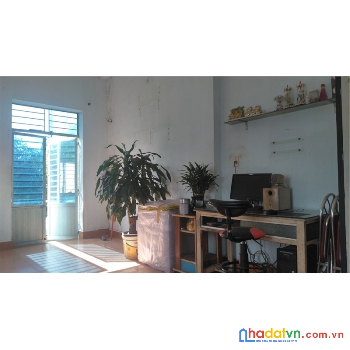Một bước ra mặt tiền. nhà đẹp ở ngay, đường lê độ nhỉnh 2 tỷ tlcc