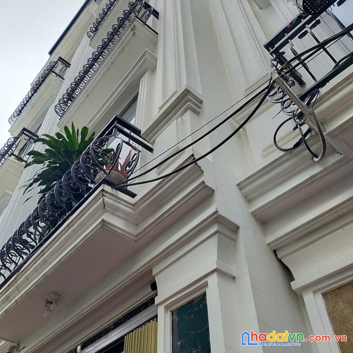 Bán nhà cát linh, đống đa  6 tầng thang máy, nội thất nhập khẩu, 5 tỷ