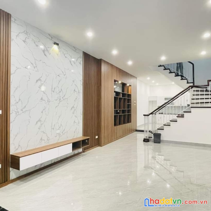Siêu nóng - nguyễn trãi - thanh xuân - 1 bước ra phố - mặt tiền rộng - ô tô - 5 tầng - 45m2 -