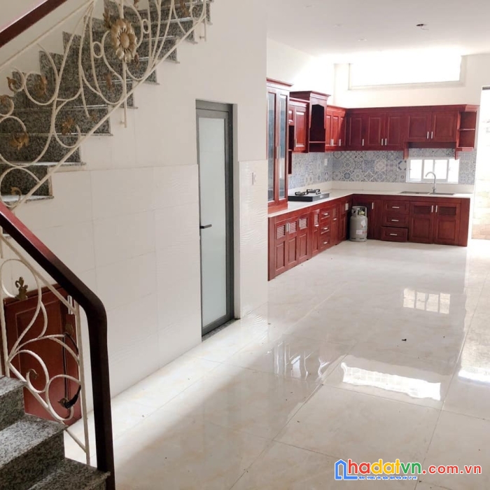 Bán gấp 40m2 chỉ 3 tỷ 65 hiệp bình chánh 2pn, 1 bếp, 1 pk