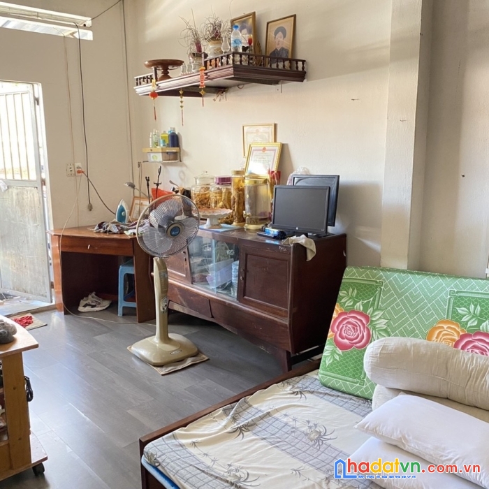 Nhà rẻ hxh đặng văn bi, thủ đức. 35m2 vuông đẹp ở liền. chỉ 2.700 tỷ
