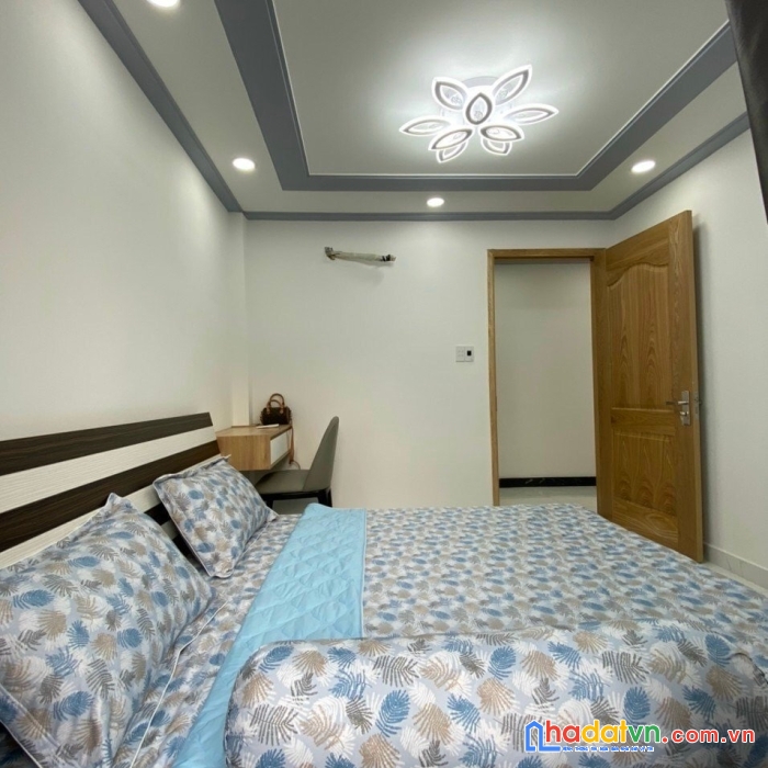 Bán nhà 45m2 chỉ 4.6 tỷ - hxh thông 4 hướng - vị trí đẹp giá rẻ - tìm đâu ra