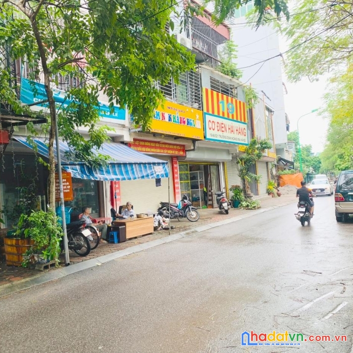Bán nhà phố trương định, siêu kinh doanh vỉa hè, 4 ô tô tránh, vị trí trung tâm quận hoàng mai.