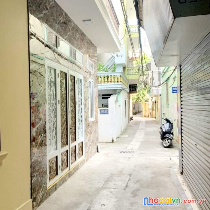 Bán gấp nhà đẹp hoàng văn thái 6.5 tỷ, 45m x 5t ngõ thông, lô góc, thang máy, nhà đẹp ở ngay