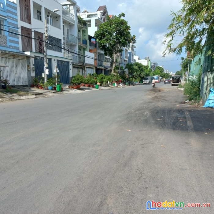 Nhà khu phân lô vip q6-2 mặt tiền-kinh doanh 150tr/th-150m2-giá 23 tỷ.