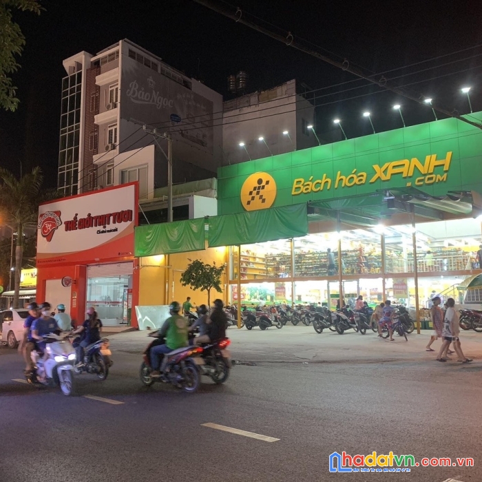 Bán nhà hxt nguyễn văn lượng, ngang 6.5m, 162m2, cấp tứ, gần cv văn hóa, 14 tỷ.