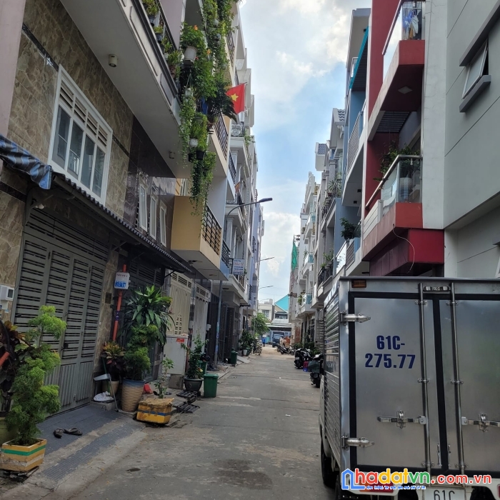Nhà hẻm xe hơi, gần aeon bình tân, nhỉnh 40tr/m2