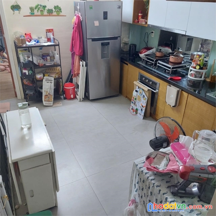 Nhà rẻ gò vấp - mặt tiền 9m - 70m2sd, giá : 2.x tỉ