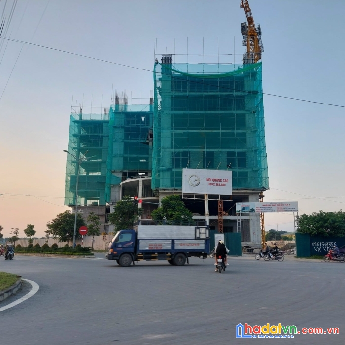 Tìm đâu ra khách sạn 5  vị trí giữ lòng tp vĩnh yên mà giá đầu tư chỉ từ 300tr cơ hội đầu tư có