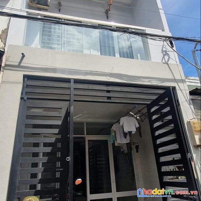 Bán nhà 1 trệt - 1 lầu, lên 2 lầu  ngay đường số 53, hiệp bình chánh, tp thủ đức