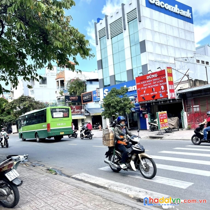 Bán nhà bình thạnh, nơ trang long, 4 tầng, ngang 4 x 14 nhĩnh 8 tỷ.