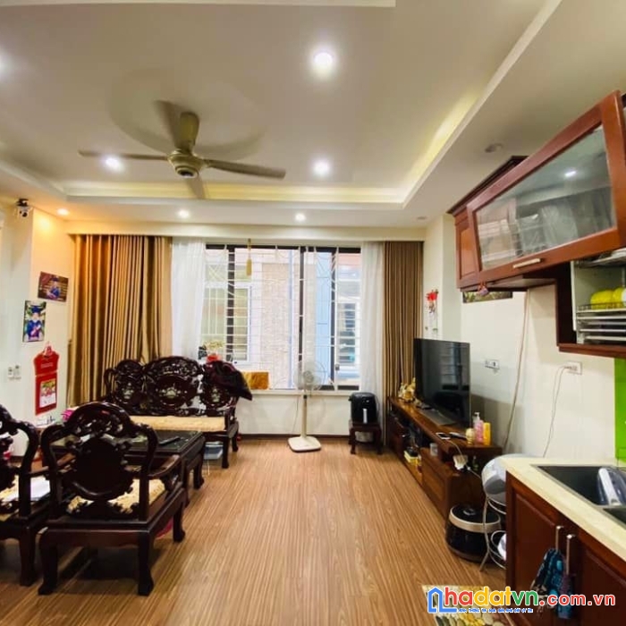 Bán nhà mặt phố khương thượng, dtxd80m2, mt5.5m. 13.8 tỷ. 0338080356