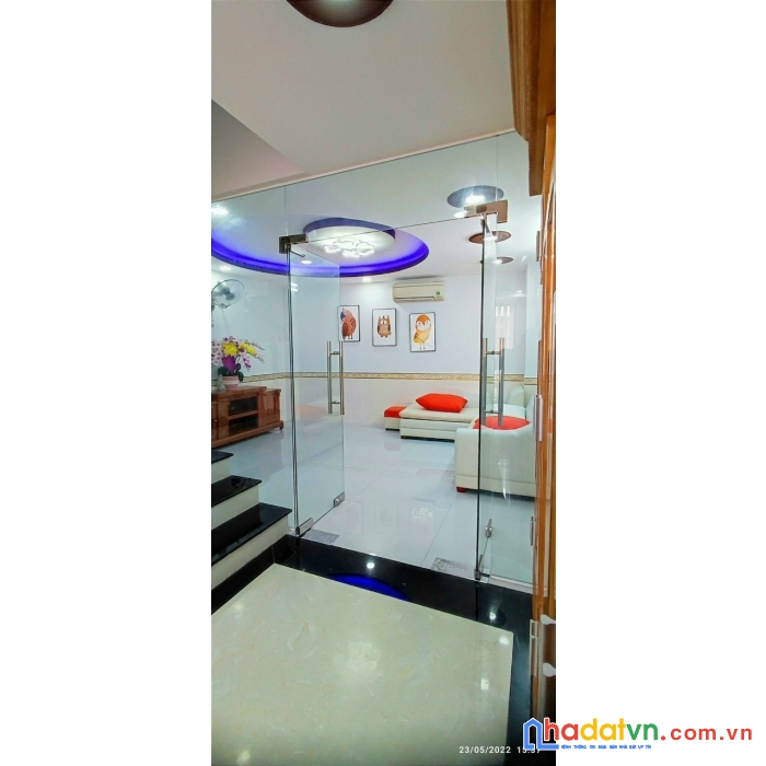 Nhà 3 lầu, lưu nhân chú, 4.5 x 10m, 5 pn, 6.2 tỷ, tân bình