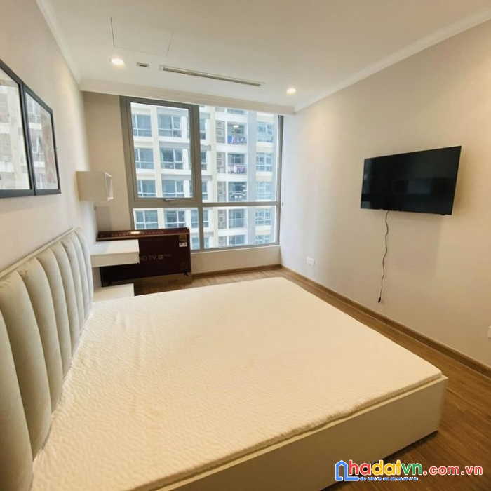 Cần cho thuê gập căn hộ 1pn full vin central park gần cầu sài gòn 16tr full nội thát 0936050000