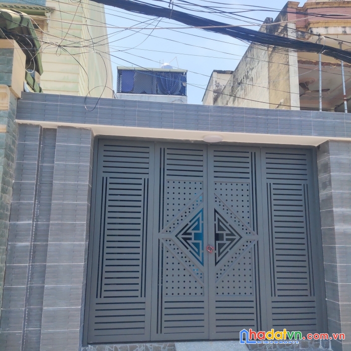 Bán nhà c4-100m2- đông hưng thuận 02- hẻm xe hơi tránh thông ra song hành.