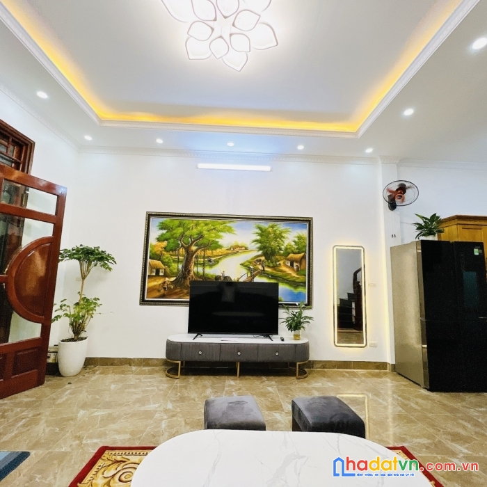 Nhà đẹp,nội thất víp,ô tô gần,kim giang,hoàng mai 40m*4t,mt4m,chỉ 3,8 tỷ