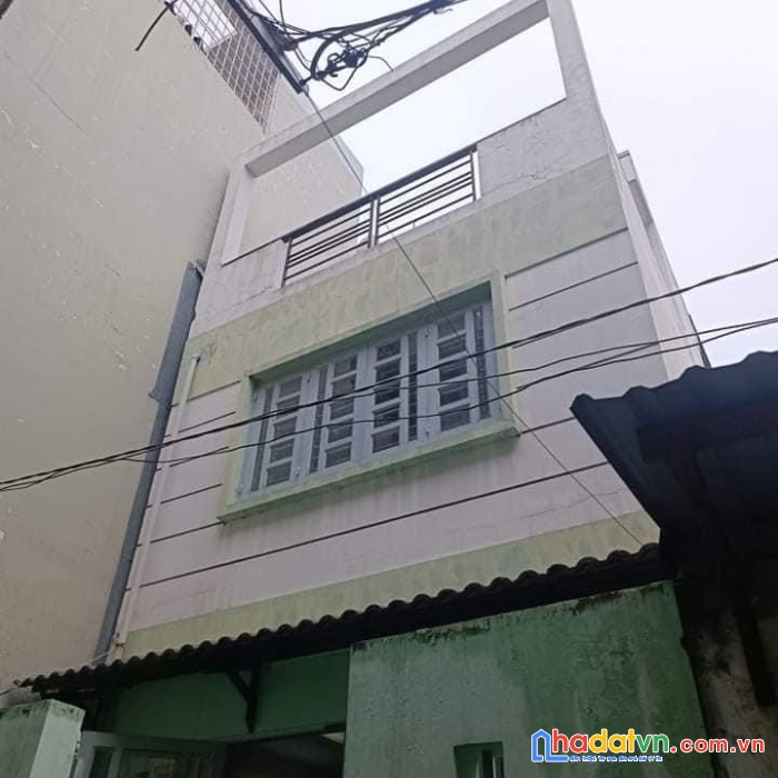 Bán gấp nhà 5 tỷ - 58m2- thống nhất - nở hậu - sân rộng.