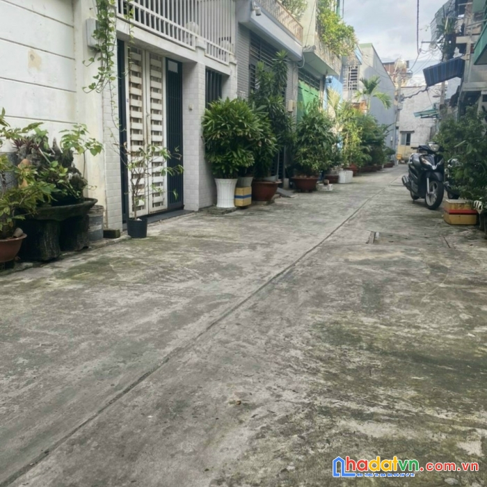 Bán nhà lê đình thám, 2 lầu ,52m2 , nhỉnh 4 tỷ