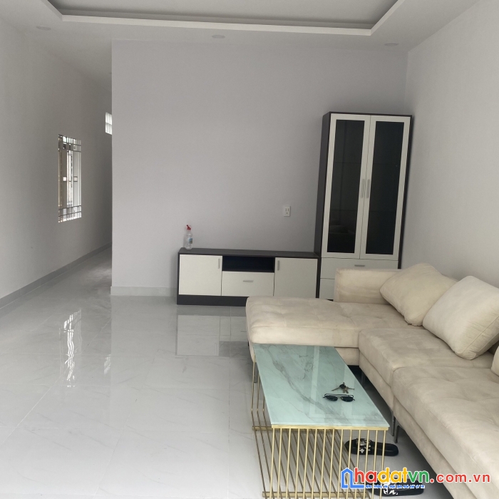 Hẻm xh,  đỗ xuân hợp, phước long b, ngang 5.5m, 104m2,  nhà đẹp, nhỉnh 5 tỷ