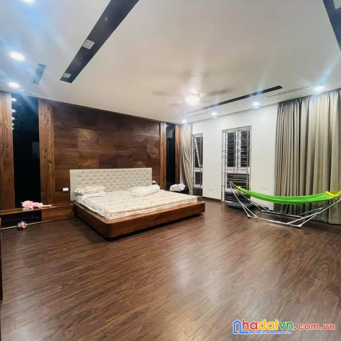 Biệt thự góc - trịnh công sơn 395m x 5tầng, mt 19m giá: 86 tỷ.