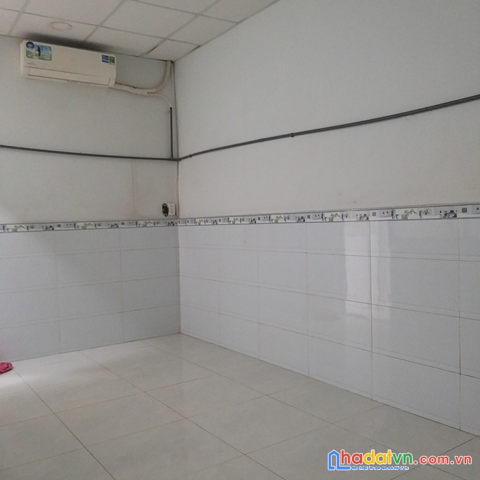 Bán nhà nguyễn văn cừ, q1,  hxh dt 50m, 7.8 tỷ