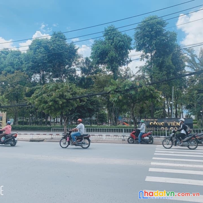 Bán nhà 4 tầng đẹp, hẻm 220 nguyễn văn khối, 86m2, ngang 4.5m, ngay cv làng hoa, 8.9 tỷ.