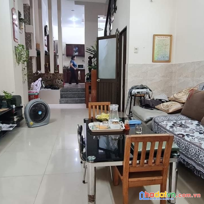 Bán gấp nhà 4 tầng thành thái quận 10, 45m2 giá chỉ 8 tỷ