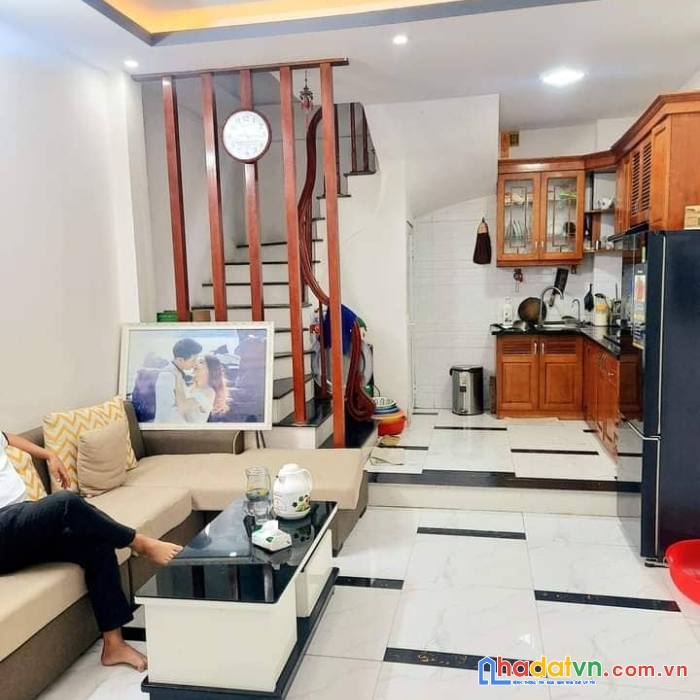 Lô góc pháo đài láng, thông, nông, thoáng, kd nhỏ, 35m, 5t, chỉ 3.9 tỷ!