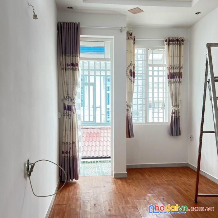 Hẻm 1 sẹc 3m, 3.2 x 14m, 6.4 tỷ, đặng văn ngữ, phú nhuận