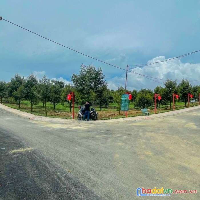 Bán đất ngay tp bảo lộc, diện tích 170m2, giá 1,3 tỷ. thổ cư