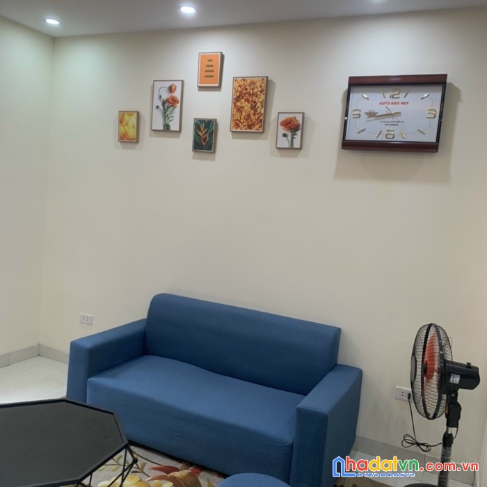 Bán nhà phúc lợi , long biên : 40 m 3 tầng  mt 4,4m 2,6 tỷ