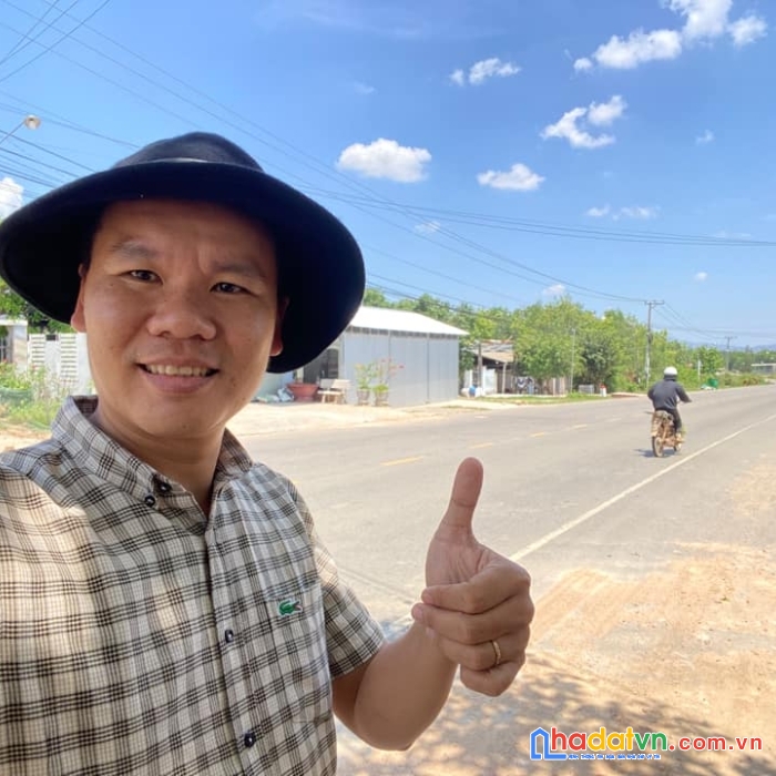 Bán lỗ lô đất 15 mặt tiền ql55 suối kiết - tánh linh chỉ 140tr/m