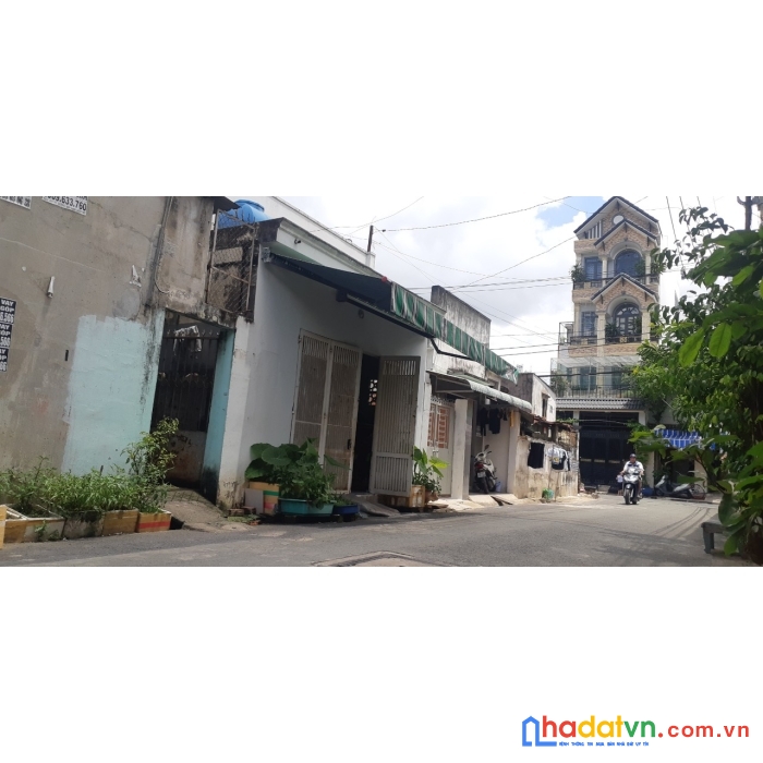 Nhà đối diện bến xe an sương,trung mỹ tây quận 12 cần bán gấp