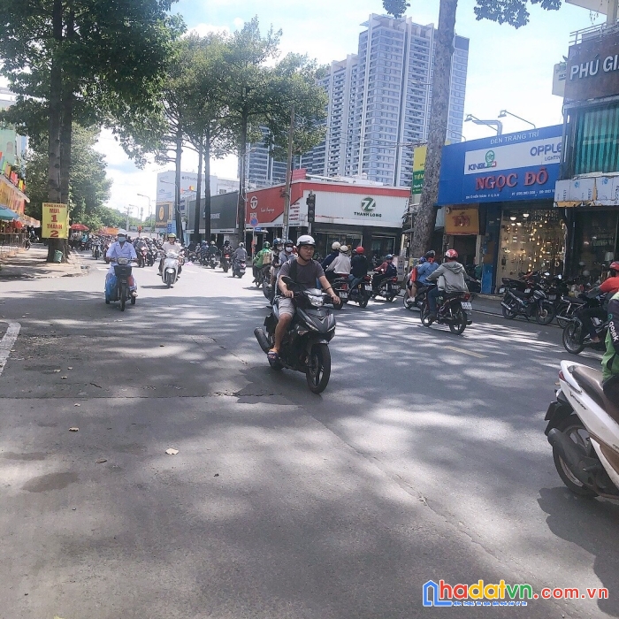 Cho thuê nhà mặt tiền tô hiến thành, 5x23m giá 50tr