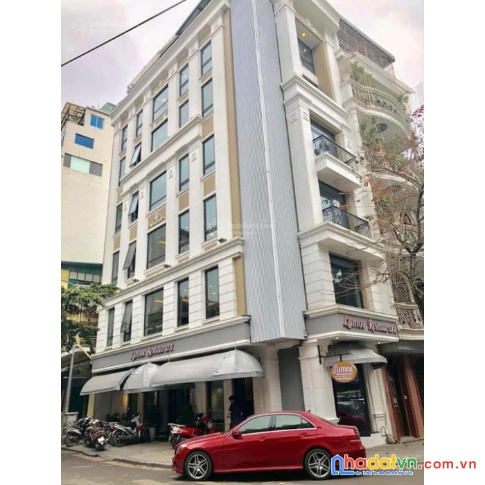 Cho thuê nhà mp nam đồng, dt 50m x 5 tầng, mt 12m, thông sàn, có thang máy