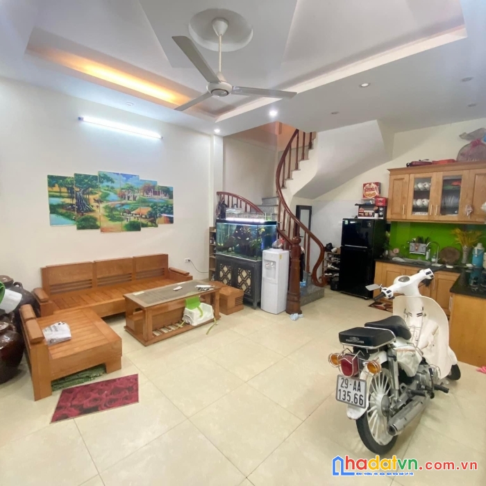 Bán nhà ngõ 637 trương định - ngõ thông tứ tung - hàng xóm khu nam đô.