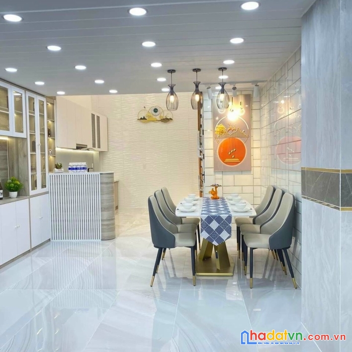 Nhà đẹp, hxh, 4m x 14m, 3 lầu, 4pn, nguyễn đình chiểu, phú nhuận