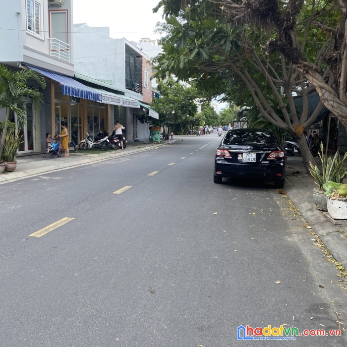 Cần bán căn nhà mặt tiền đường a6 vcn phước hải, nha trang