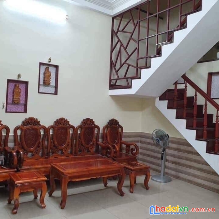 Nhà đẹp trần cao vân, sau lưng nhà mặt tiền, trung tâm quận thanh khê