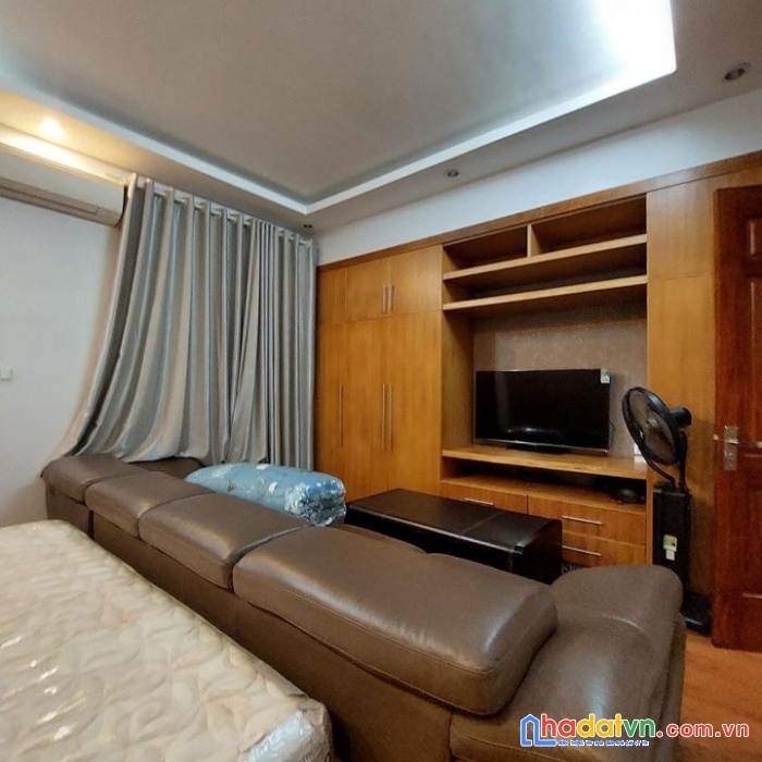 Bán nhà cầu diễn, nam từ liêm 5 tầng x 42m2, ô tô, đường rộng, 3.25 tỷ