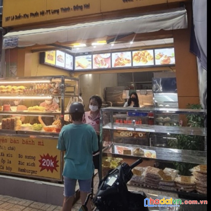 Chính chủ cần bán gấp căn nhà mặt tiền huyện long thành