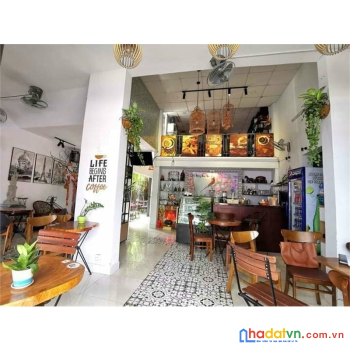 Hộ khẩu hải châu. nhà 3 tầng, cạnh đường lớn giá hơn 2 tỷ - tlcc