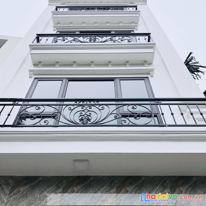 Bán nhà nguyễn an ninh, hoàng mai, 56m2, 7 tầng thang máy, giá 11,7 tỷ (thương lượng). 0977435869.