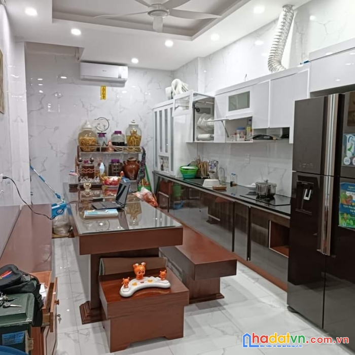 Bán nhà kim đồng, hoàng mai, 54m, 5 tầng, mặt tiền 3.5m, giá 8.5 tỷ.