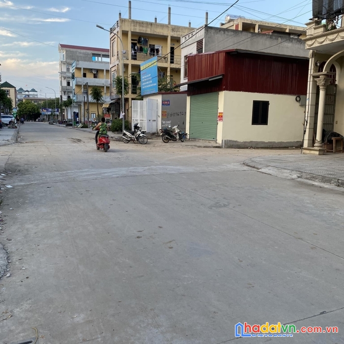 Bán đất tặng nhà 4 tầng 12 phòng trọ đất tp bắc ninh