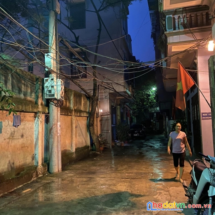 Bán đất ngõ vip nguyễn hoàng tôn, phân lô quân đội, ô tô tránh, đỗ 44m - giá 7.8 tỷ