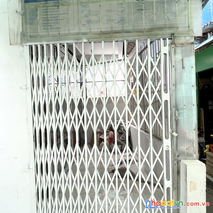 Nhà mới căn góc 2 tầng sát đường dã tượng phường 10 quận 8 - giá 3.75 tỷ