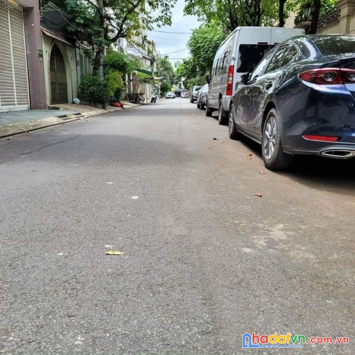 Bán nhà hxh 10m nguyễn minh hoàng - k300, dt: 4x17m, 4 t, 7pn, 14 tỷ (tl)