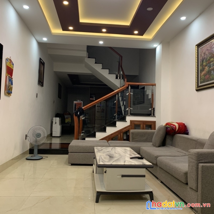 Bán nhà 3 tầng 80m2 chỉ 4,5tỷ nguyễn công trứ, sơn trà