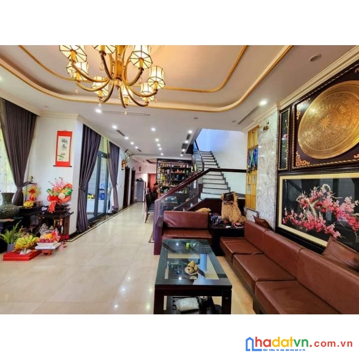 Bán nhà hoàng cầu, đống đa, 48m2, mt: 5m, ô tô tránh, kinh doanh đỉnh. giá 11,6 tỷ